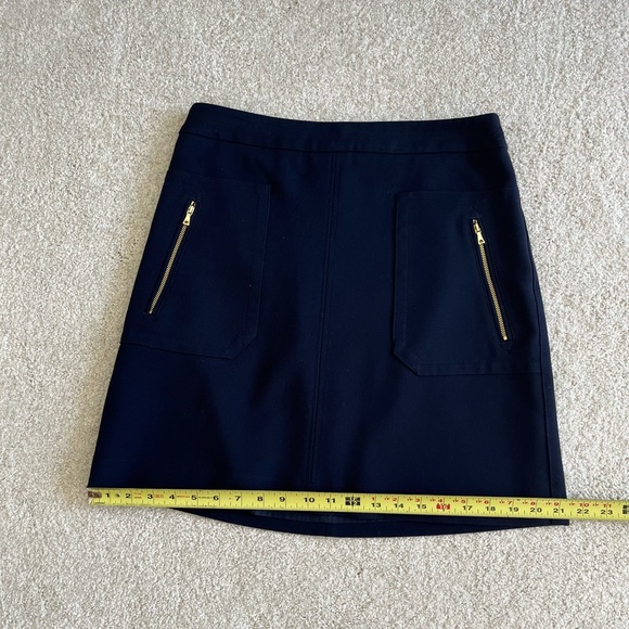 Loft lined skirt size 4 - Picture 7 of 7